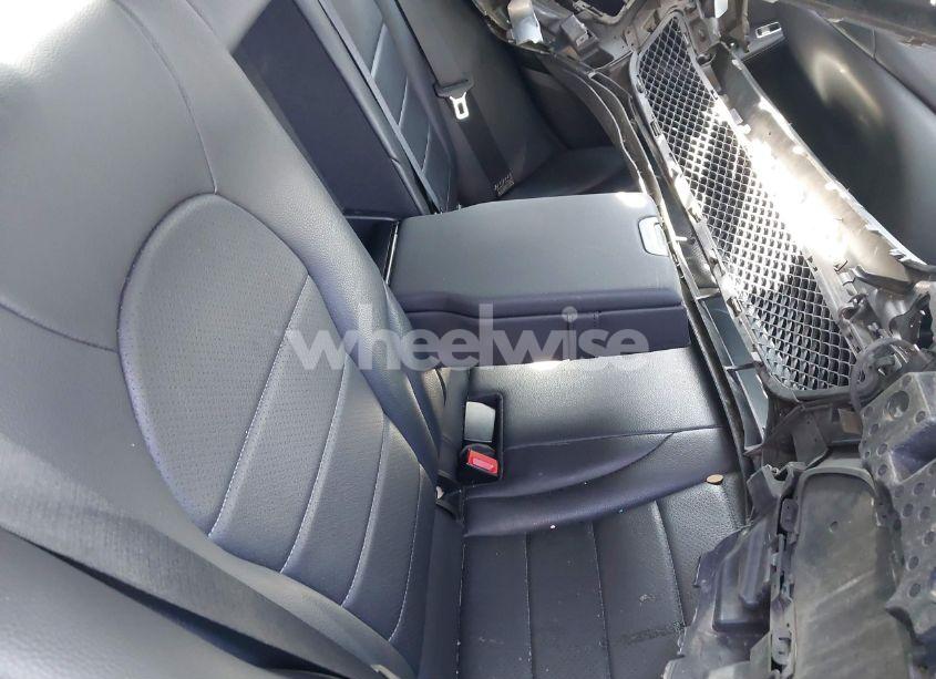 Photo 8 of 2018 Mercedes-benz C 300 4MATIC (VIN 55SWF4KB8JU275096)