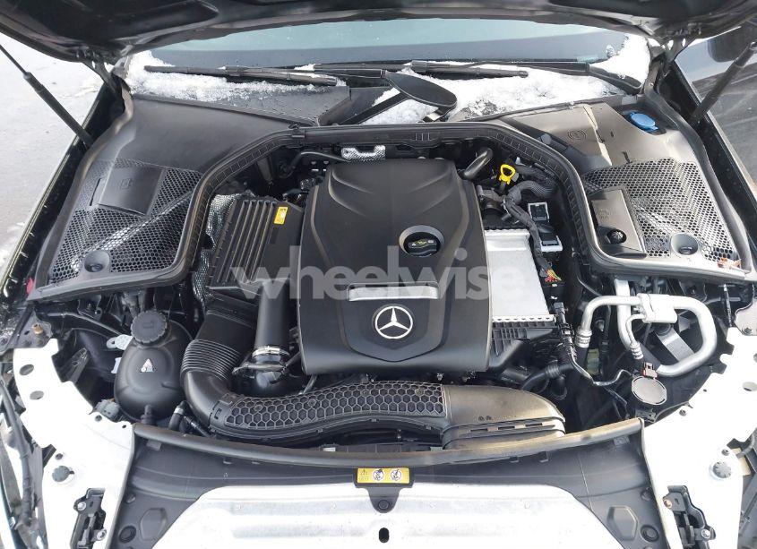 Photo 10 of 2018 Mercedes-benz C 300 4MATIC (VIN 55SWF4KB8JU281738)