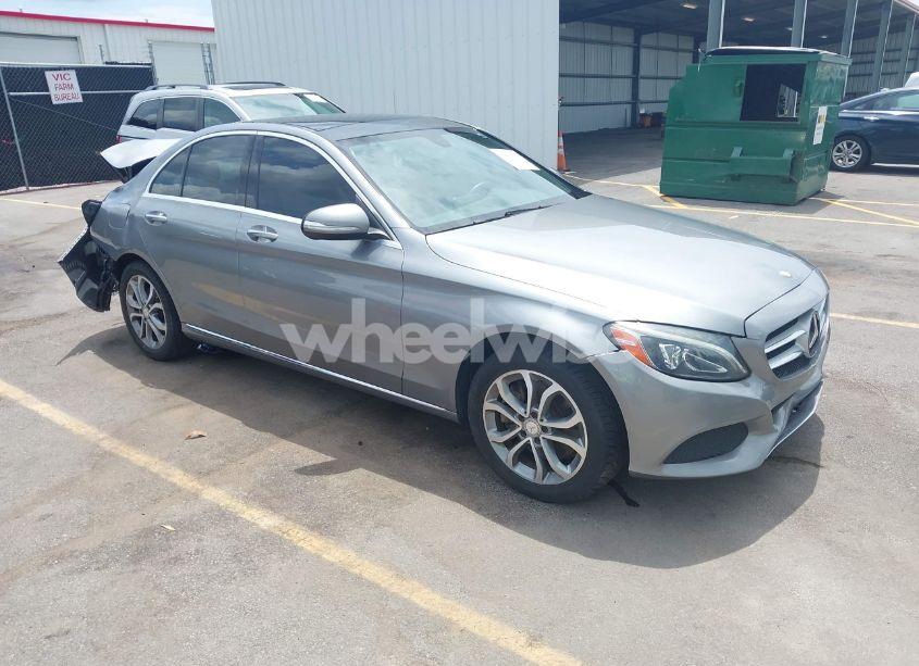 2015 Mercedes-benz C 300 4MATIC/LUXURY 4MATIC/SPORT 4MATIC (VIN 55SWF4KB9FU023350) main photo