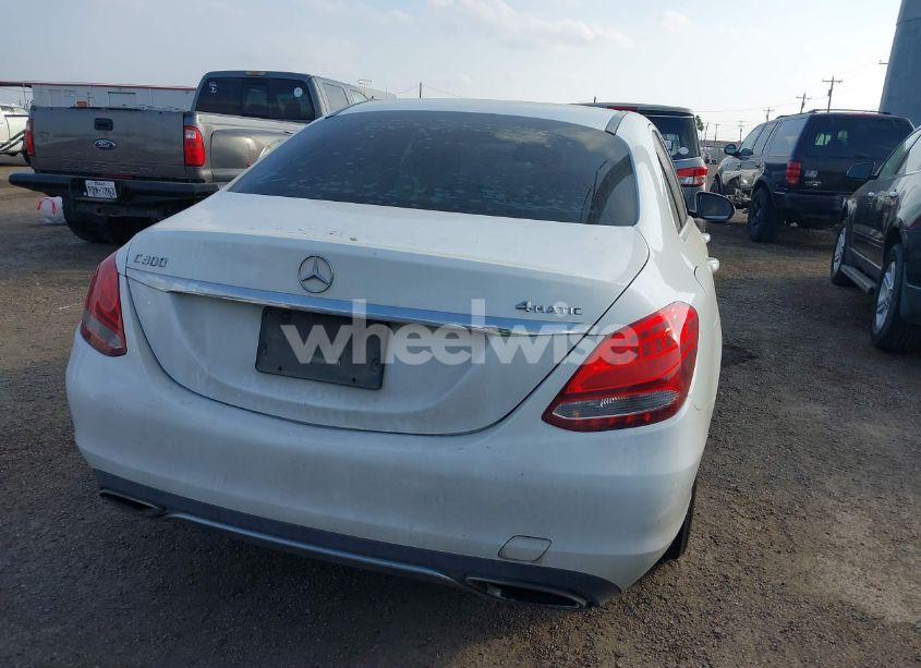 Photo 16 of 2015 Mercedes-benz C 300 4MATIC/LUXURY 4MATIC/SPORT 4MATIC (VIN 55SWF4KB9FU024790)