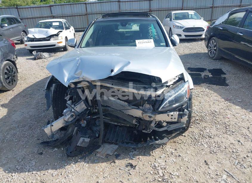 Photo 12 of 2015 Mercedes-benz C 300 4MATIC/LUXURY 4MATIC/SPORT 4MATIC (VIN 55SWF4KB9FU030749)