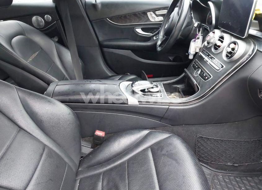 Photo 5 of 2015 Mercedes-benz C 300 4MATIC/LUXURY 4MATIC/SPORT 4MATIC (VIN 55SWF4KB9FU079627)