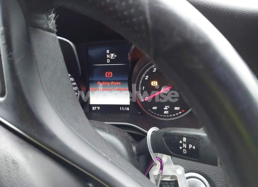 Photo 7 of 2015 Mercedes-benz C 300 4MATIC/LUXURY 4MATIC/SPORT 4MATIC (VIN 55SWF4KB9FU079627)