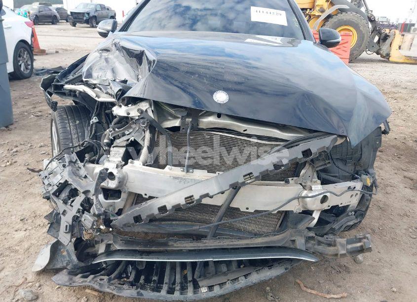 Photo 6 of 2016 Mercedes-benz C 300 4MATIC/LUXURY 4MATIC/SPORT 4MATIC (VIN 55SWF4KB9GU136524)