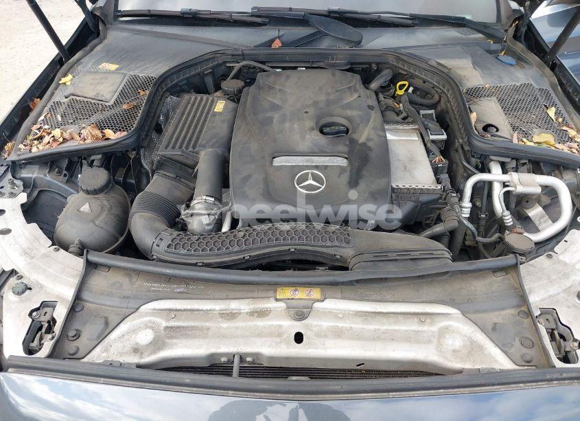 Photo 10 of 2016 Mercedes-benz C 300 4MATIC/LUXURY 4MATIC/SPORT 4MATIC (VIN 55SWF4KB9GU140489)