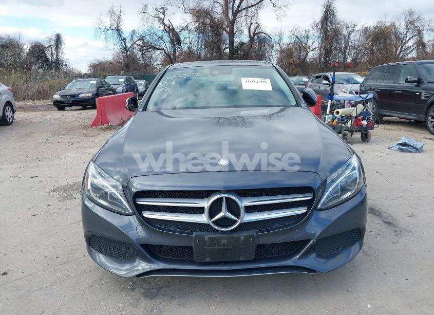 Photo 13 of 2016 Mercedes-benz C 300 4MATIC/LUXURY 4MATIC/SPORT 4MATIC (VIN 55SWF4KB9GU140489)