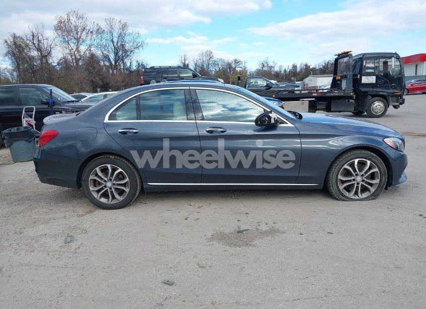 Photo 14 of 2016 Mercedes-benz C 300 4MATIC/LUXURY 4MATIC/SPORT 4MATIC (VIN 55SWF4KB9GU140489)