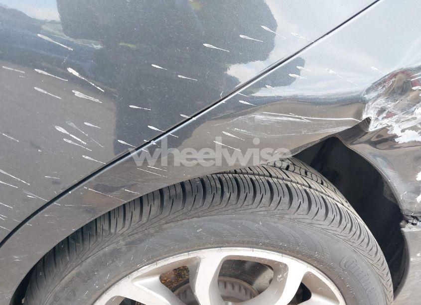 Photo 20 of 2016 Mercedes-benz C 300 4MATIC/LUXURY 4MATIC/SPORT 4MATIC (VIN 55SWF4KB9GU140489)