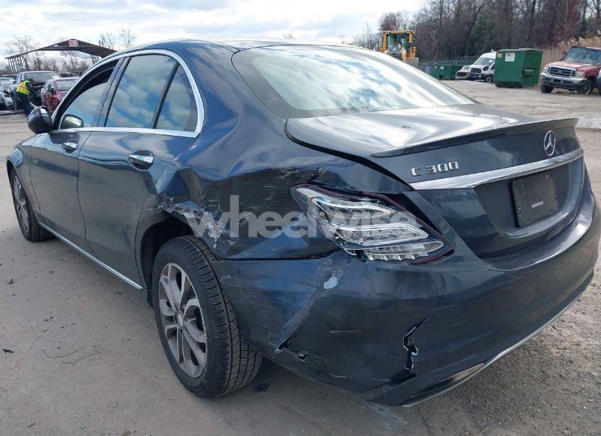 Photo 6 of 2016 Mercedes-benz C 300 4MATIC/LUXURY 4MATIC/SPORT 4MATIC (VIN 55SWF4KB9GU140489)