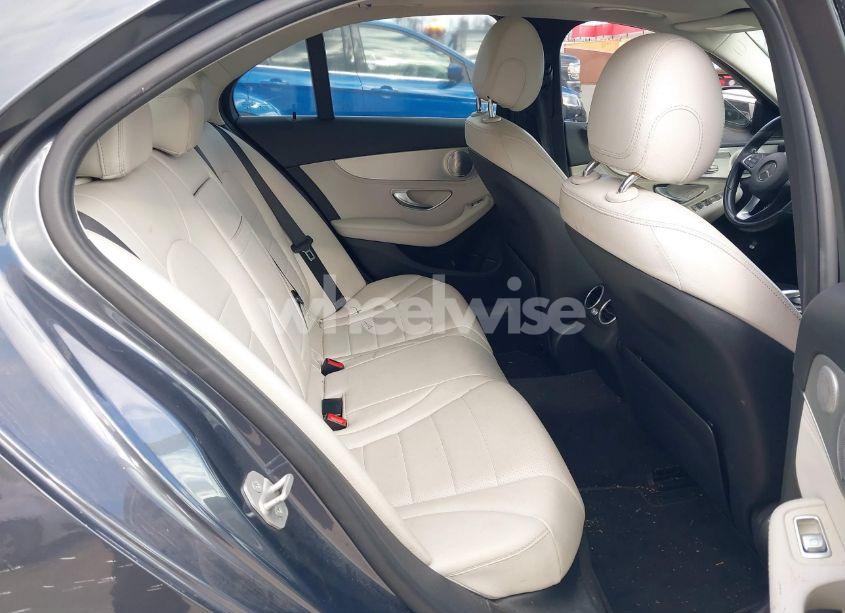 Photo 8 of 2016 Mercedes-benz C 300 4MATIC/LUXURY 4MATIC/SPORT 4MATIC (VIN 55SWF4KB9GU140489)