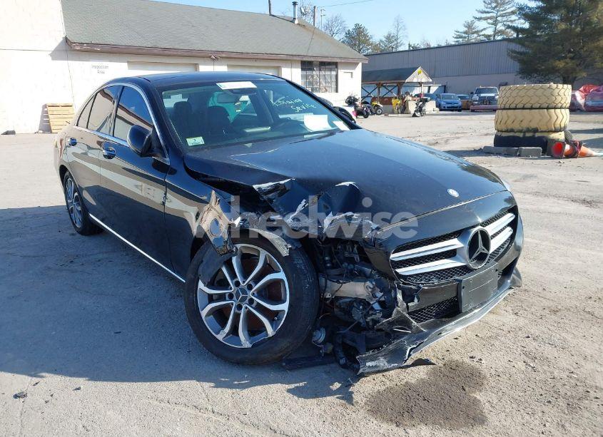 Photo 6 of 2016 Mercedes-benz C 300 4MATIC/LUXURY 4MATIC/SPORT 4MATIC (VIN 55SWF4KB9GU141545)