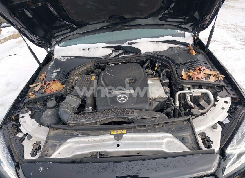 Photo 10 of 2017 Mercedes-benz C 300 4MATIC/LUXURY 4MATIC/SPORT 4MATIC (VIN 55SWF4KB9HU193114)