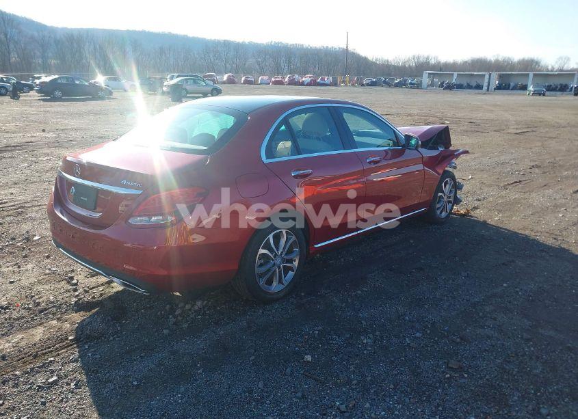 Photo 4 of 2017 Mercedes-benz C 300 4MATIC/LUXURY 4MATIC/SPORT 4MATIC (VIN 55SWF4KB9HU193324)