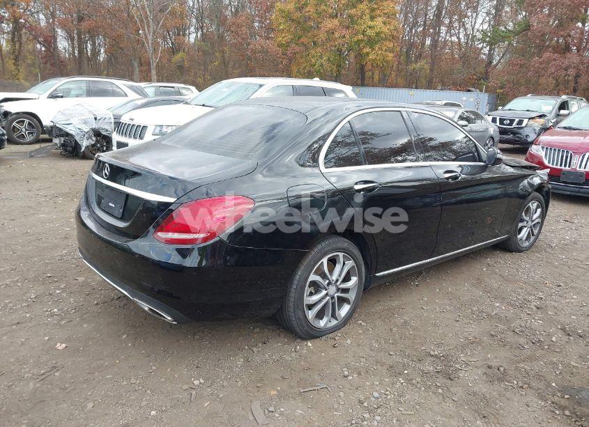 Photo 4 of 2017 Mercedes-benz C 300 4MATIC/LUXURY 4MATIC/SPORT 4MATIC (VIN 55SWF4KB9HU203236)