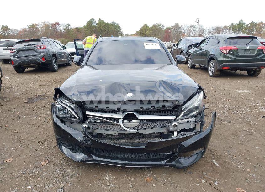 Photo 6 of 2017 Mercedes-benz C 300 4MATIC/LUXURY 4MATIC/SPORT 4MATIC (VIN 55SWF4KB9HU203236)