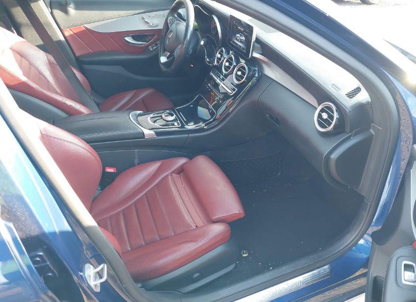 Photo 5 of 2017 Mercedes-benz C 300 4MATIC/LUXURY 4MATIC/SPORT 4MATIC (VIN 55SWF4KB9HU234194)