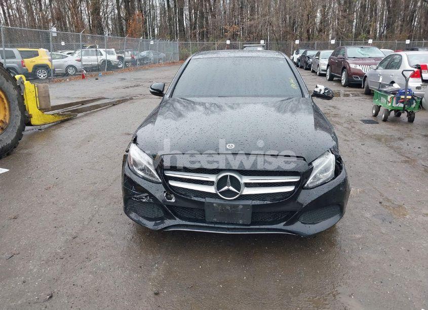 Photo 12 of 2018 Mercedes-benz C 300 4MATIC (VIN 55SWF4KB9JU243063)