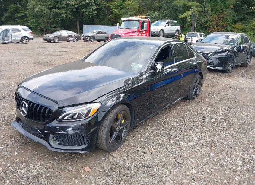 Photo 2 of 2018 Mercedes-benz C 300 4MATIC (VIN 55SWF4KB9JU244309)