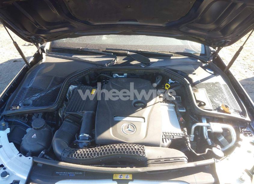 Photo 10 of 2018 Mercedes-benz C 300 4MATIC (VIN 55SWF4KB9JU260025)