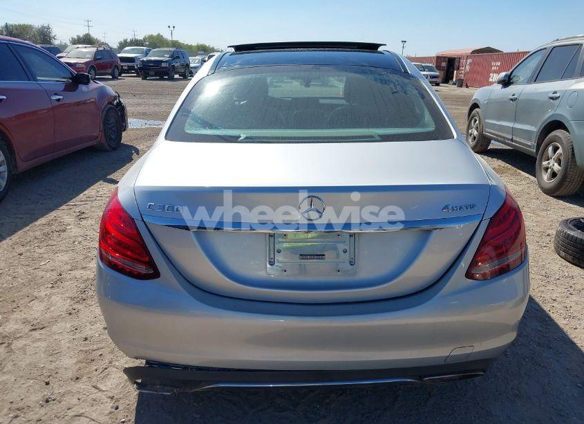 Photo 17 of 2015 Mercedes-benz C 300 4MATIC/LUXURY 4MATIC/SPORT 4MATIC (VIN 55SWF4KBXFU000546)