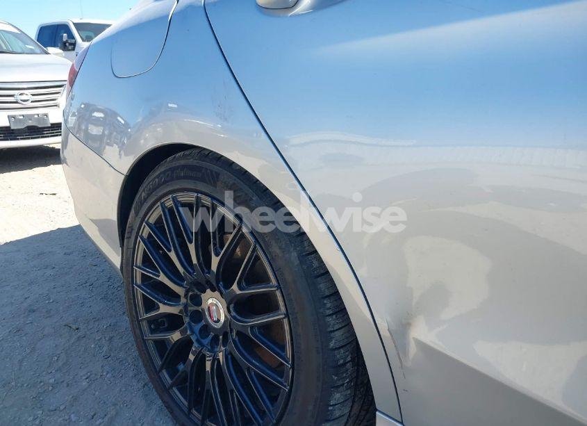 Photo 19 of 2015 Mercedes-benz C 300 4MATIC/LUXURY 4MATIC/SPORT 4MATIC (VIN 55SWF4KBXFU000546)