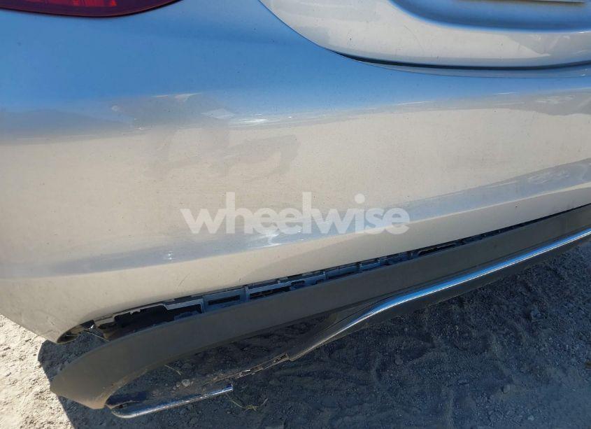 Photo 20 of 2015 Mercedes-benz C 300 4MATIC/LUXURY 4MATIC/SPORT 4MATIC (VIN 55SWF4KBXFU000546)