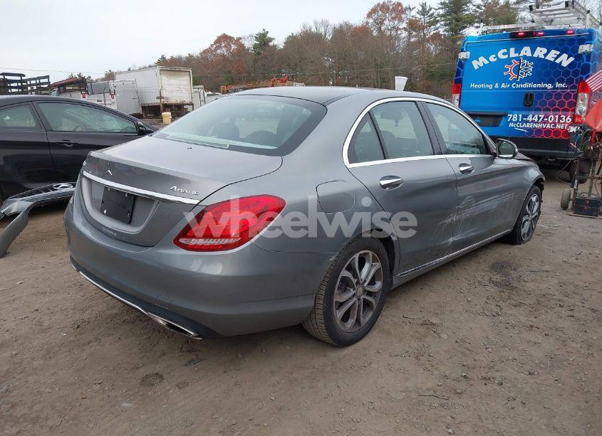 Photo 4 of 2015 Mercedes-benz C 300 4MATIC/LUXURY 4MATIC/SPORT 4MATIC (VIN 55SWF4KBXFU009229)