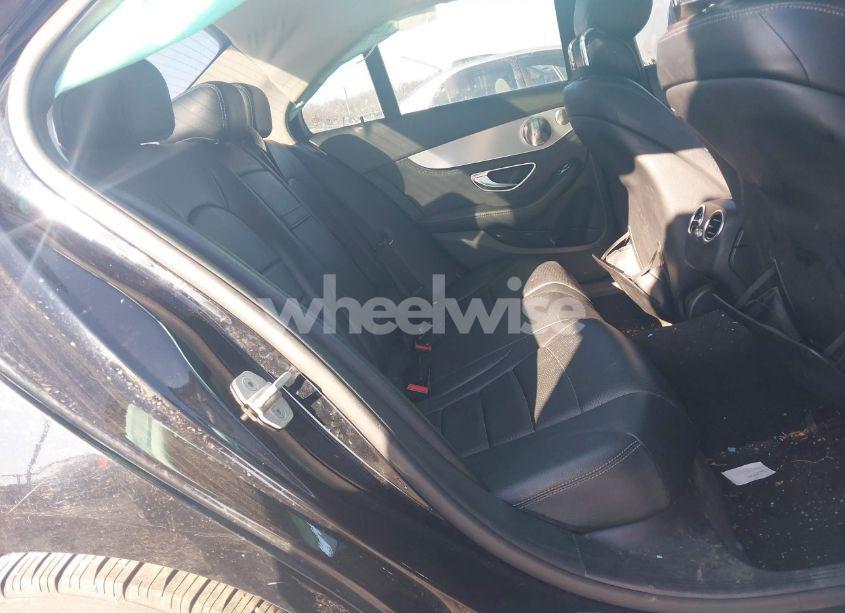 Photo 8 of 2015 Mercedes-benz C 300 4MATIC/LUXURY 4MATIC/SPORT 4MATIC (VIN 55SWF4KBXFU028721)