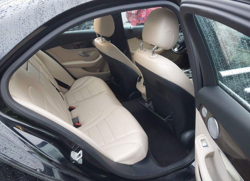 Photo 8 of 2015 Mercedes-benz C 300 4MATIC/LUXURY 4MATIC/SPORT 4MATIC (VIN 55SWF4KBXFU029805)