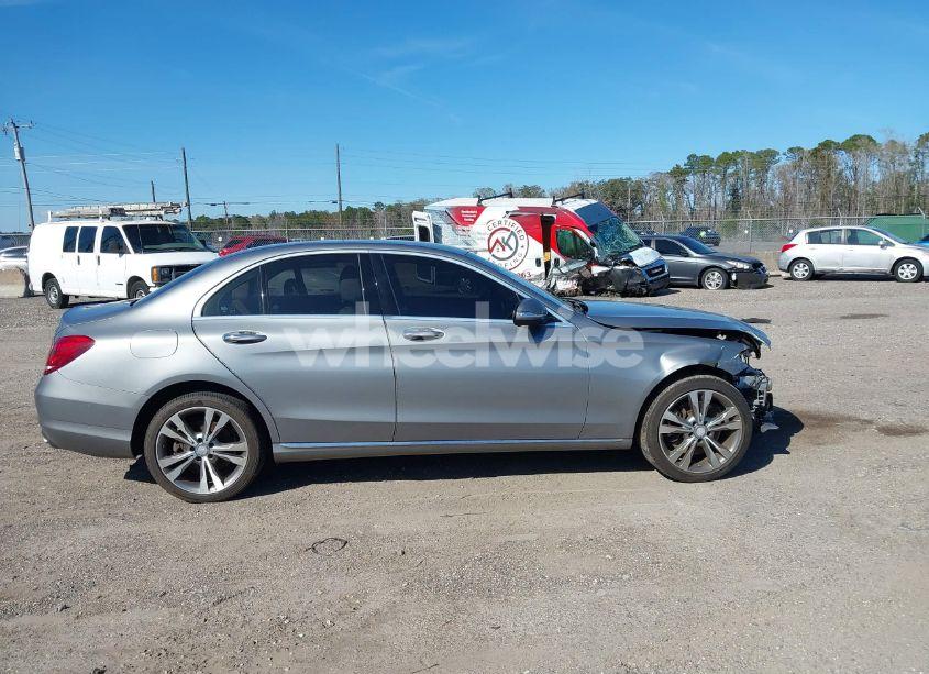 Photo 12 of 2015 Mercedes-benz C 300 4MATIC/LUXURY 4MATIC/SPORT 4MATIC (VIN 55SWF4KBXFU035765)