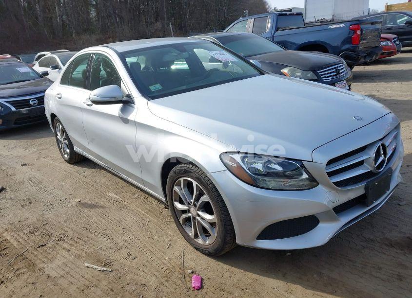 2015 Mercedes-benz C 300 4MATIC/LUXURY 4MATIC/SPORT 4MATIC (VIN 55SWF4KBXFU077028) main photo