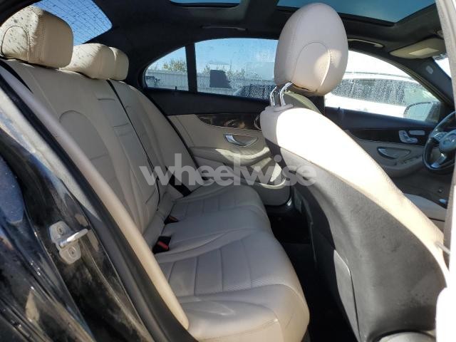 2016 MERCEDES-BENZ C 300 4MATIC (VIN 55SWF4KBXGU101362) main photo