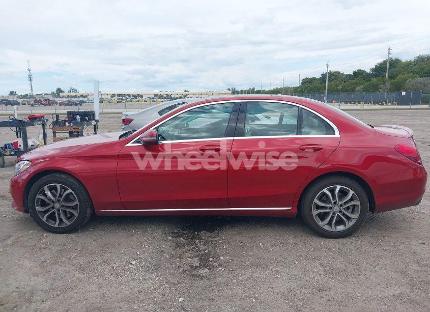 Photo 14 of 2016 Mercedes-benz C 300 4MATIC/LUXURY 4MATIC/SPORT 4MATIC (VIN 55SWF4KBXGU105783)