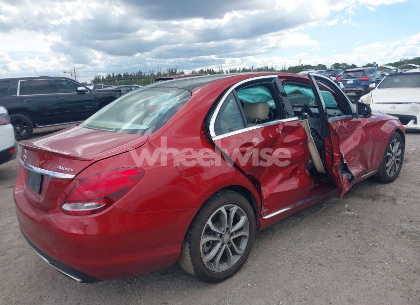 Photo 4 of 2016 Mercedes-benz C 300 4MATIC/LUXURY 4MATIC/SPORT 4MATIC (VIN 55SWF4KBXGU105783)