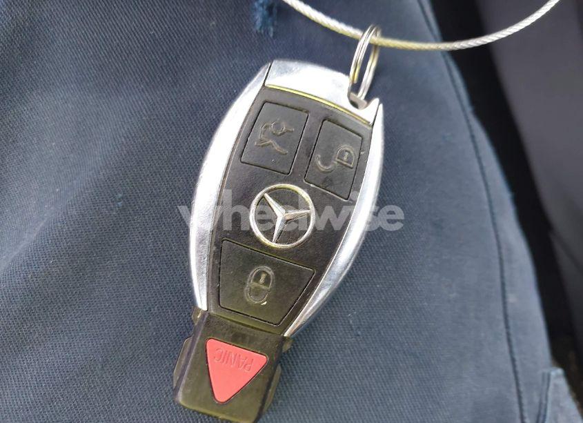 Photo 11 of 2016 Mercedes-benz C 300 4MATIC/LUXURY 4MATIC/SPORT 4MATIC (VIN 55SWF4KBXGU127315)