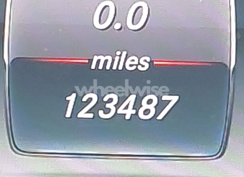 Photo 15 of 2016 Mercedes-benz C 300 4MATIC/LUXURY 4MATIC/SPORT 4MATIC (VIN 55SWF4KBXGU127315)