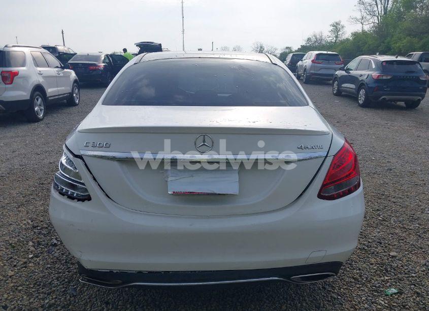 Photo 16 of 2016 Mercedes-benz C 300 4MATIC/LUXURY 4MATIC/SPORT 4MATIC (VIN 55SWF4KBXGU127315)