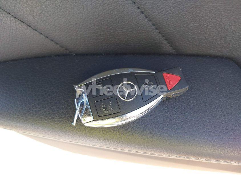 Photo 11 of 2016 Mercedes-benz C 300 4MATIC/LUXURY 4MATIC/SPORT 4MATIC (VIN 55SWF4KBXGU136208)