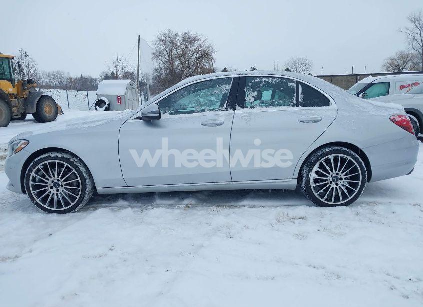 Photo 14 of 2016 Mercedes-benz C 300 (VIN 55SWF4KBXGU141540)