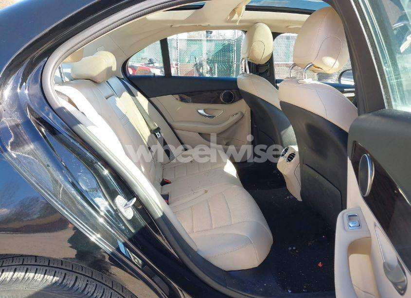 Photo 8 of 2016 Mercedes-benz C 300 4MATIC/LUXURY 4MATIC/SPORT 4MATIC (VIN 55SWF4KBXGU158306)