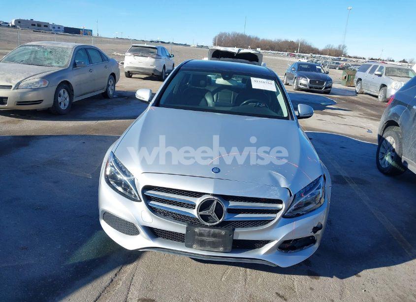 Photo 13 of 2016 Mercedes-benz C 300 4MATIC/LUXURY 4MATIC/SPORT 4MATIC (VIN 55SWF4KBXGU175557)
