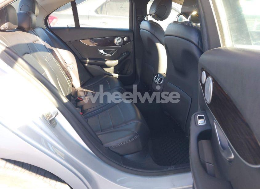 Photo 8 of 2016 Mercedes-benz C 300 4MATIC/LUXURY 4MATIC/SPORT 4MATIC (VIN 55SWF4KBXGU175557)