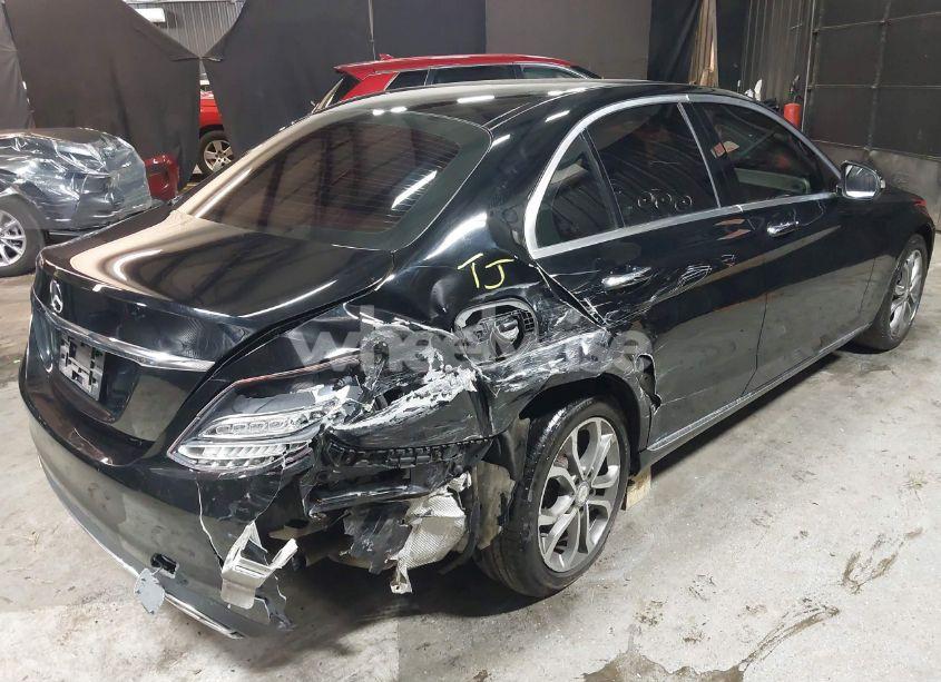 Photo 6 of 2017 Mercedes-benz C 300 4MATIC/LUXURY 4MATIC/SPORT 4MATIC (VIN 55SWF4KBXHU195387)