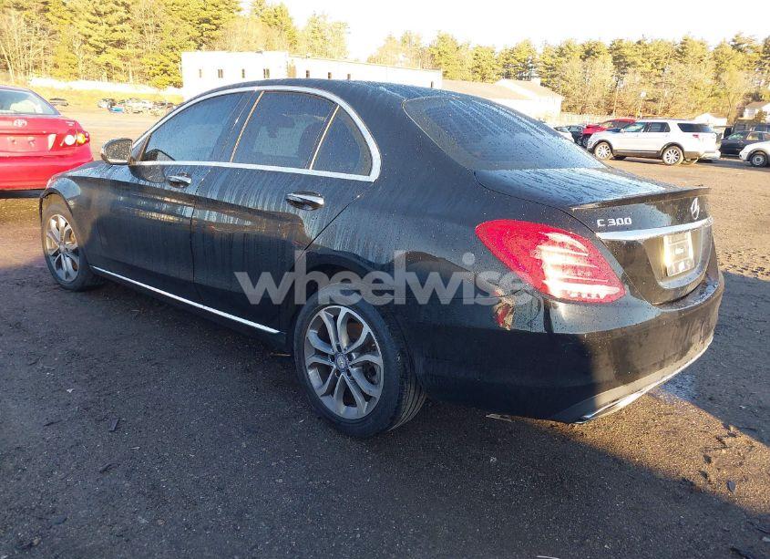 Photo 3 of 2017 Mercedes-benz C 300 4MATIC/LUXURY 4MATIC/SPORT 4MATIC (VIN 55SWF4KBXHU196071)