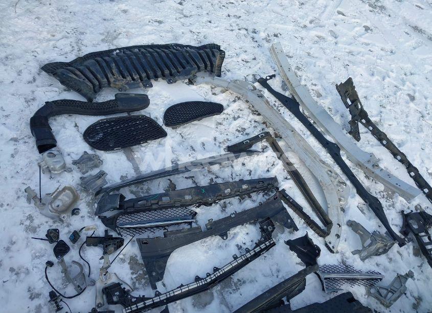 Photo 21 of 2017 Mercedes-benz C 300 4MATIC/LUXURY 4MATIC/SPORT 4MATIC (VIN 55SWF4KBXHU204198)