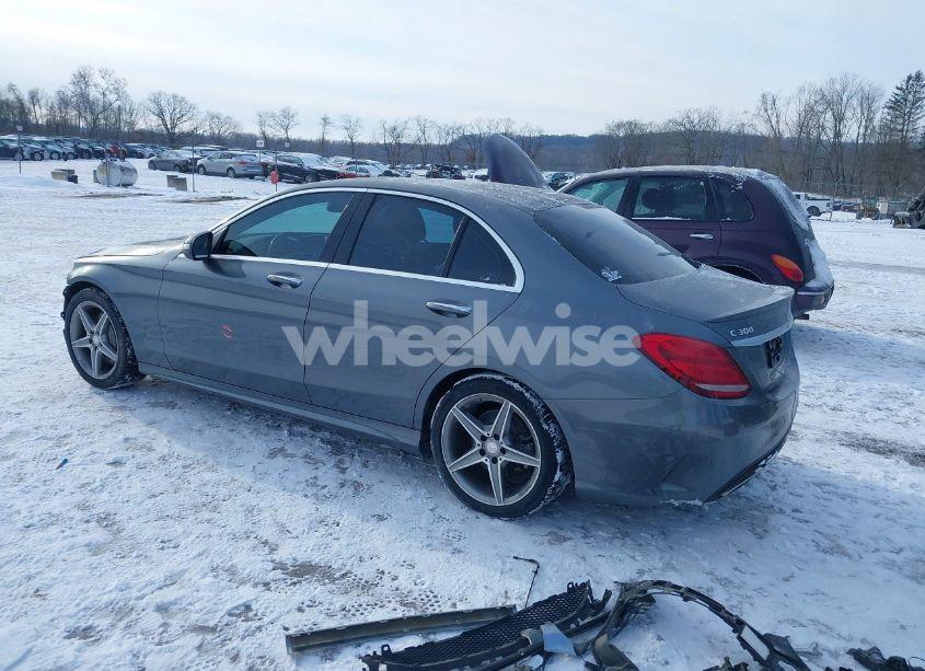 Photo 3 of 2017 Mercedes-benz C 300 4MATIC/LUXURY 4MATIC/SPORT 4MATIC (VIN 55SWF4KBXHU204198)