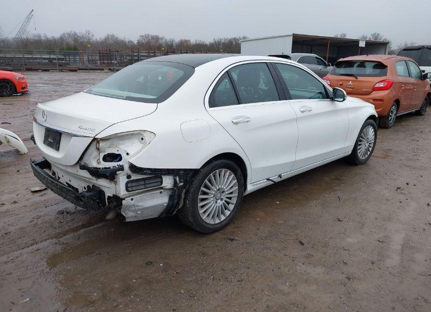 Photo 4 of 2017 Mercedes-benz C 300 4MATIC/LUXURY 4MATIC/SPORT 4MATIC (VIN 55SWF4KBXHU205495)