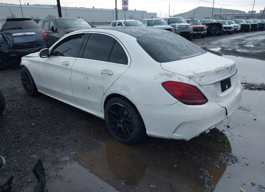 Photo 3 of 2018 Mercedes-benz C 300 4MATIC (VIN 55SWF4KBXJU236753)