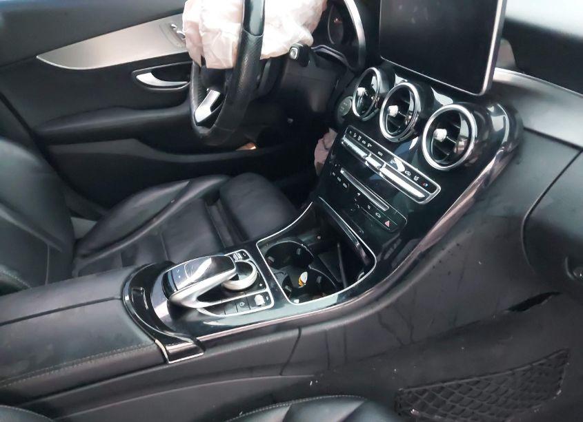 Photo 5 of 2018 Mercedes-benz C 300 4MATIC (VIN 55SWF4KBXJU236753)
