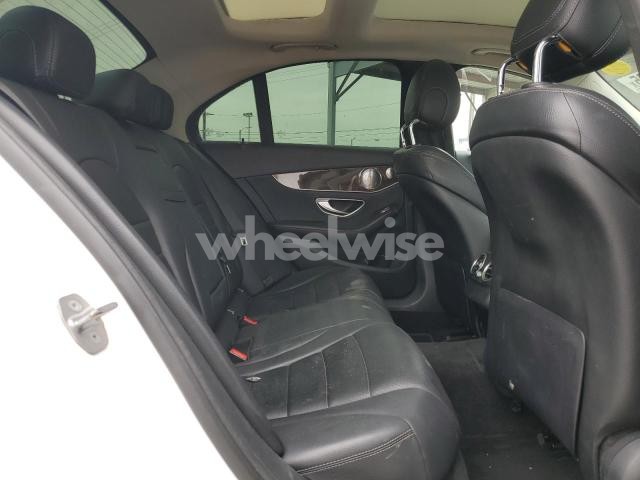 2018 MERCEDES-BENZ C 300 4MATIC (VIN 55SWF4KBXJU253813) main photo